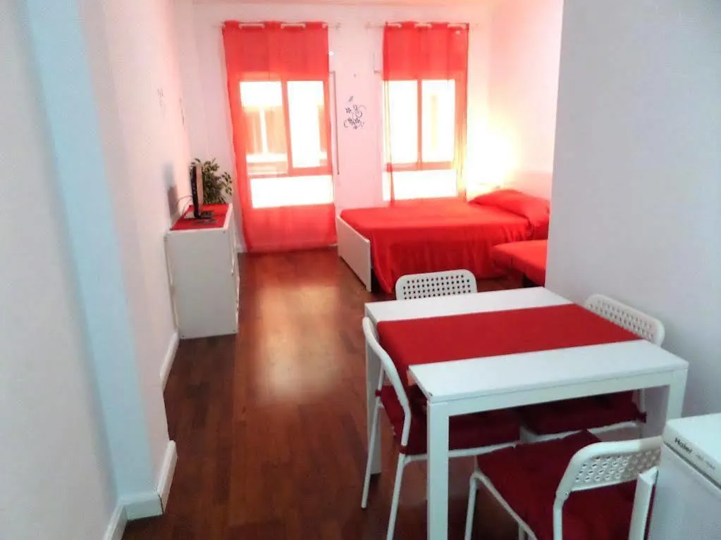 Apartment Livemálaga Victoria 0*,